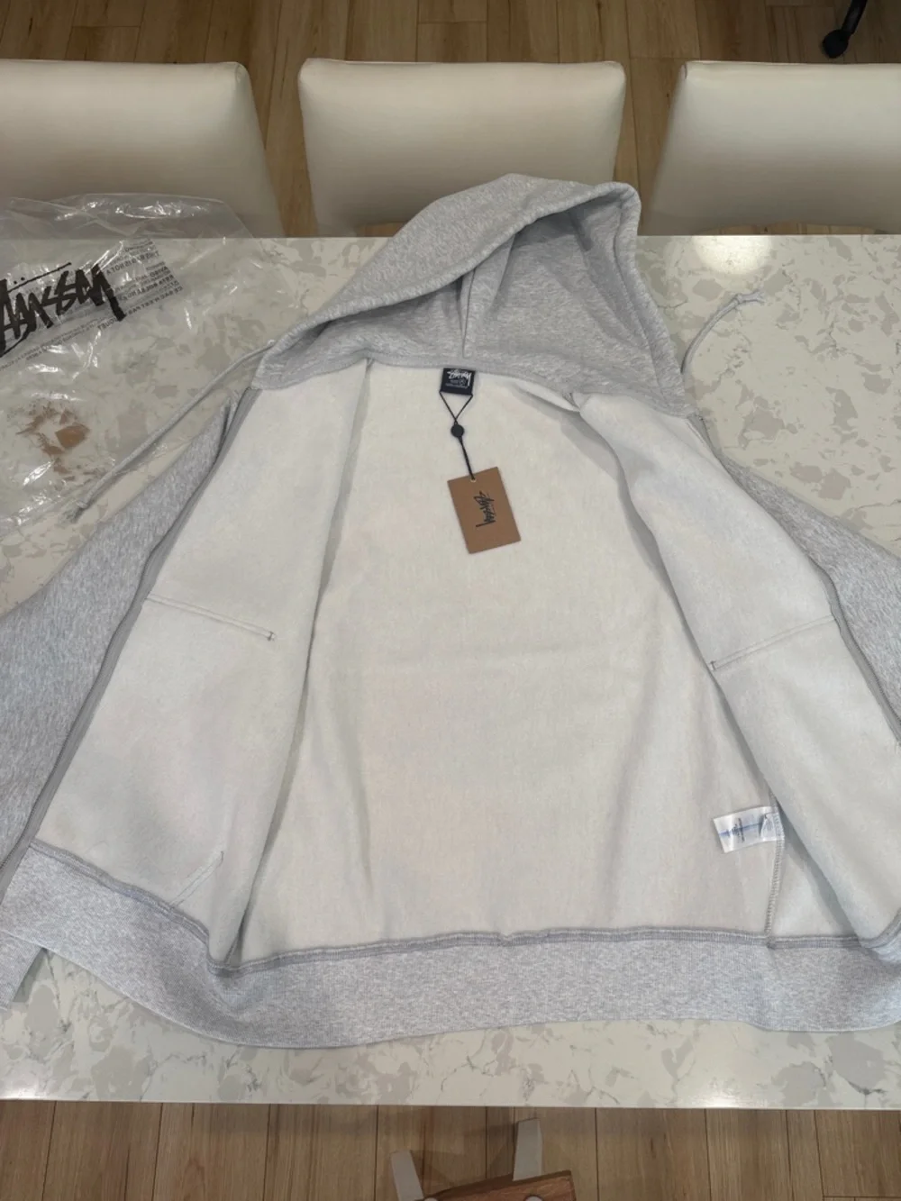 Stussy 8 Ball Zip Up Hoodie NWT - Picture 4 of 4